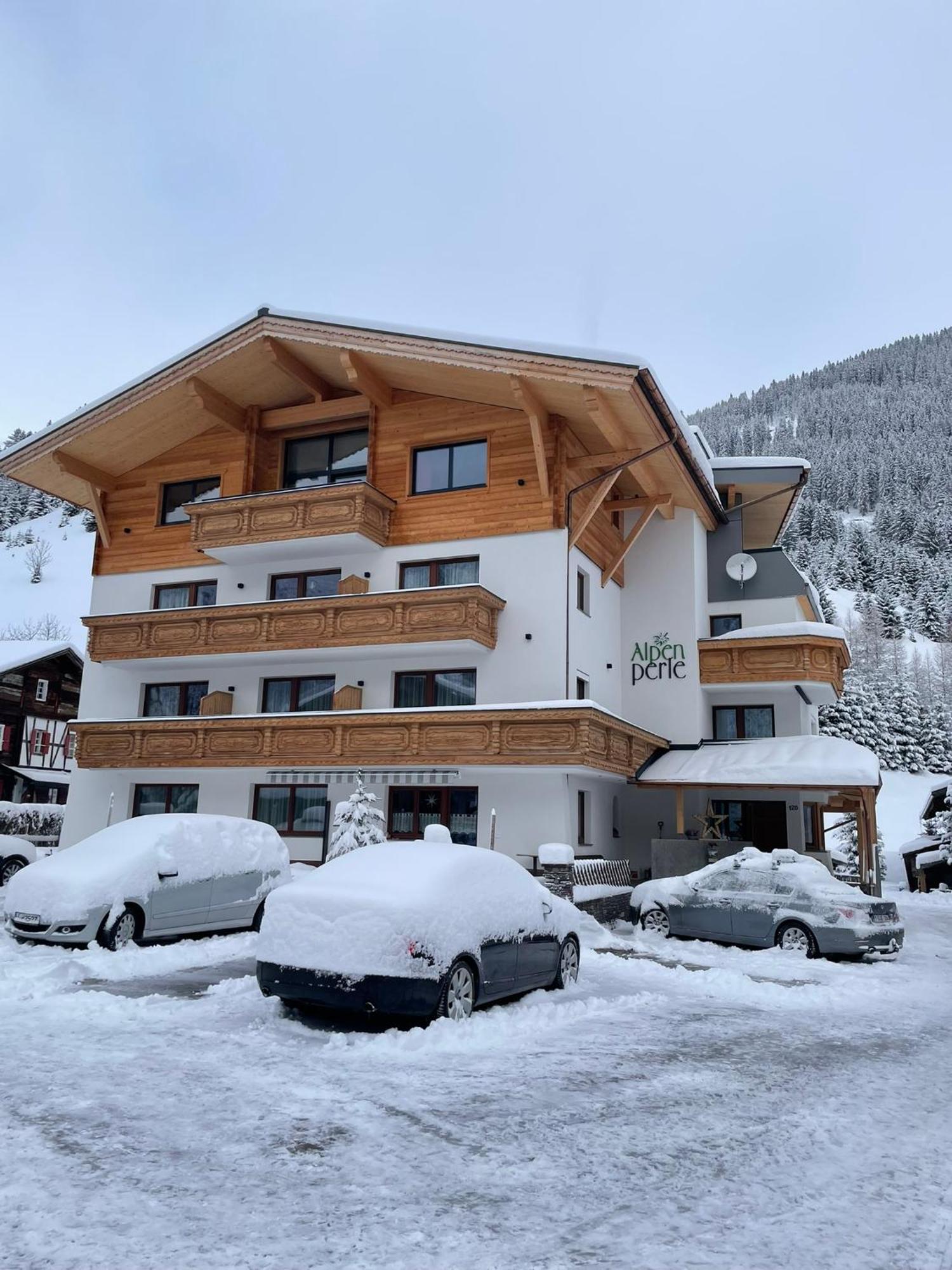 Pension Alpenperle Holzgau Kültér fotó